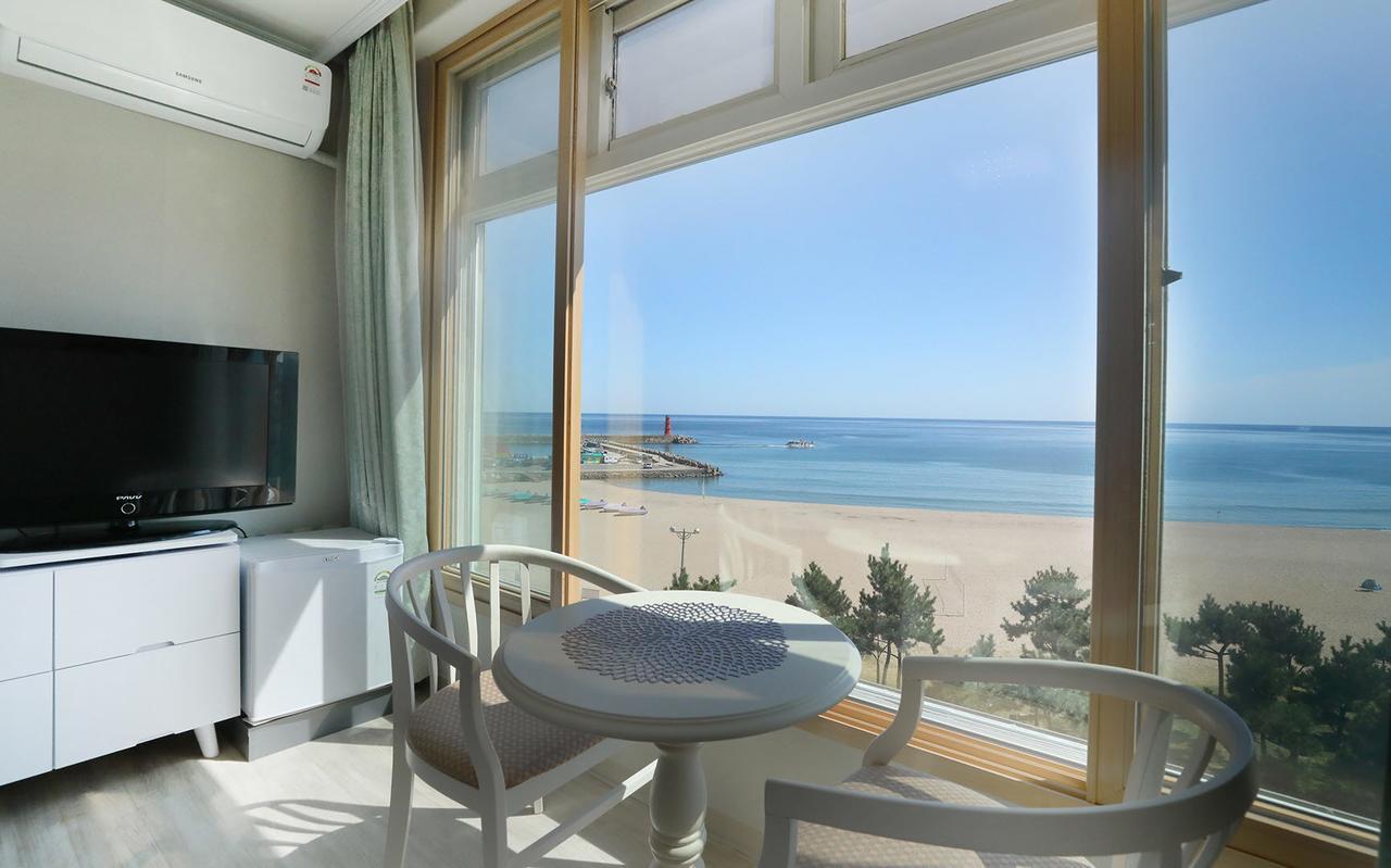 Naksan World Beach Yangyang Exterior photo