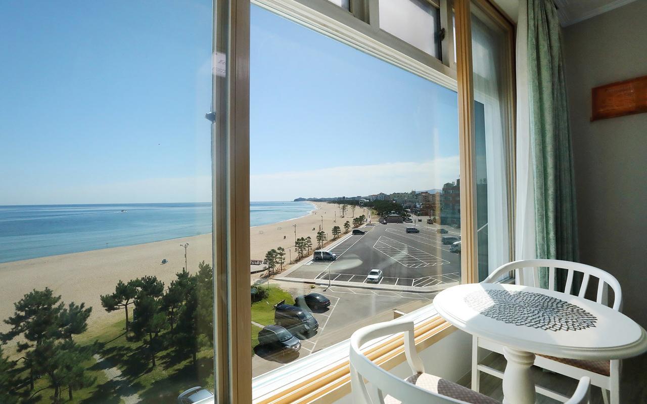 Naksan World Beach Yangyang Exterior photo